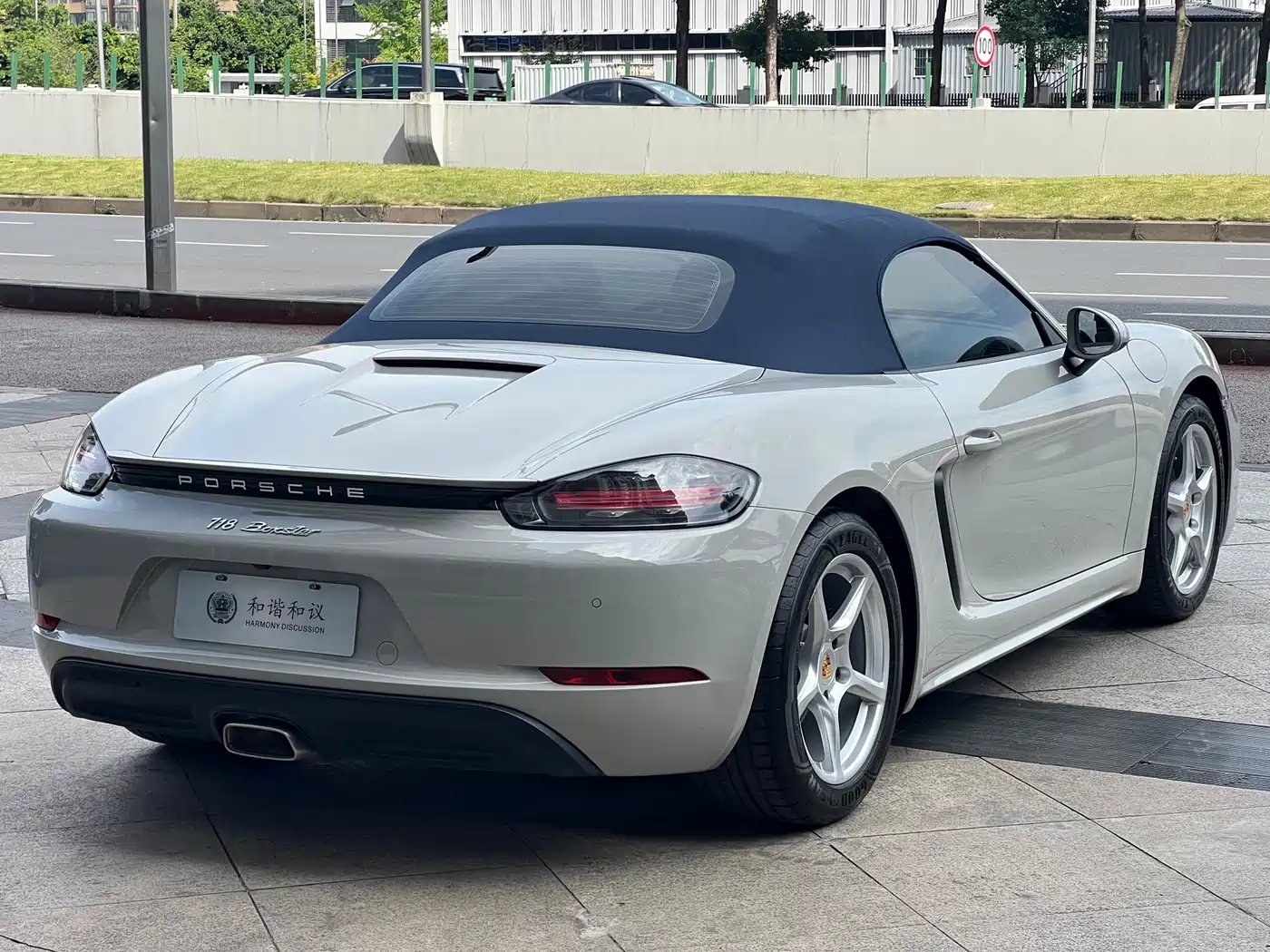 Porsche 718 2022 Boxster 2.0T фото 13