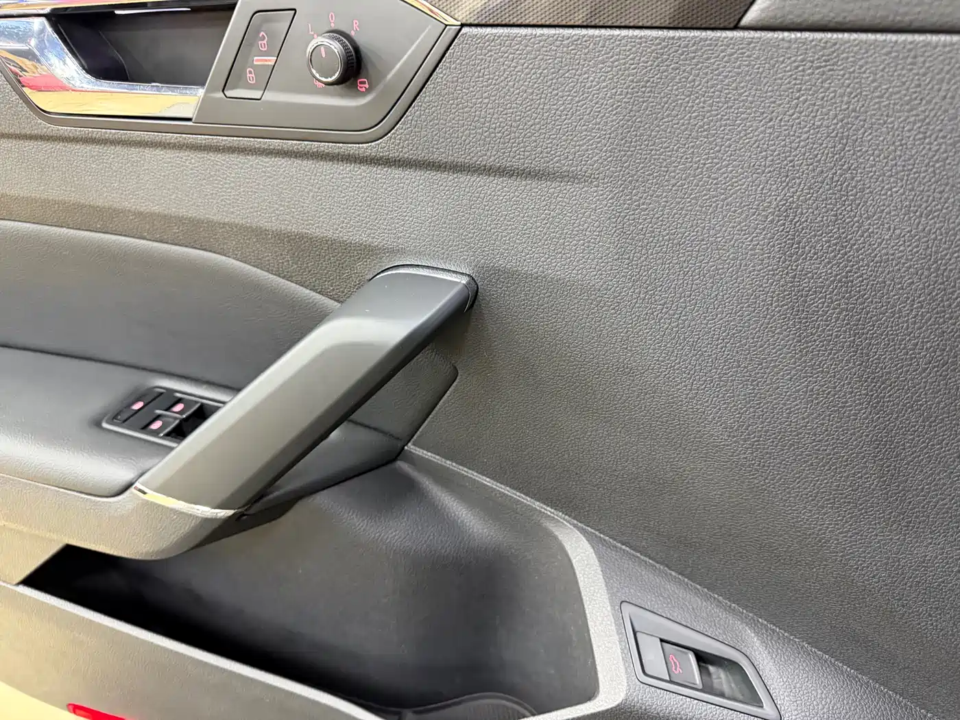 Volkswagen Passat 2016 Model 380TSI DSG Prestige Edition фото 15