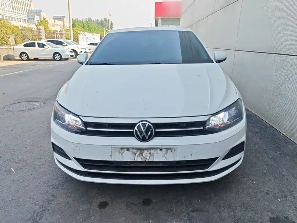 صورة 3 - Volkswagen Polo