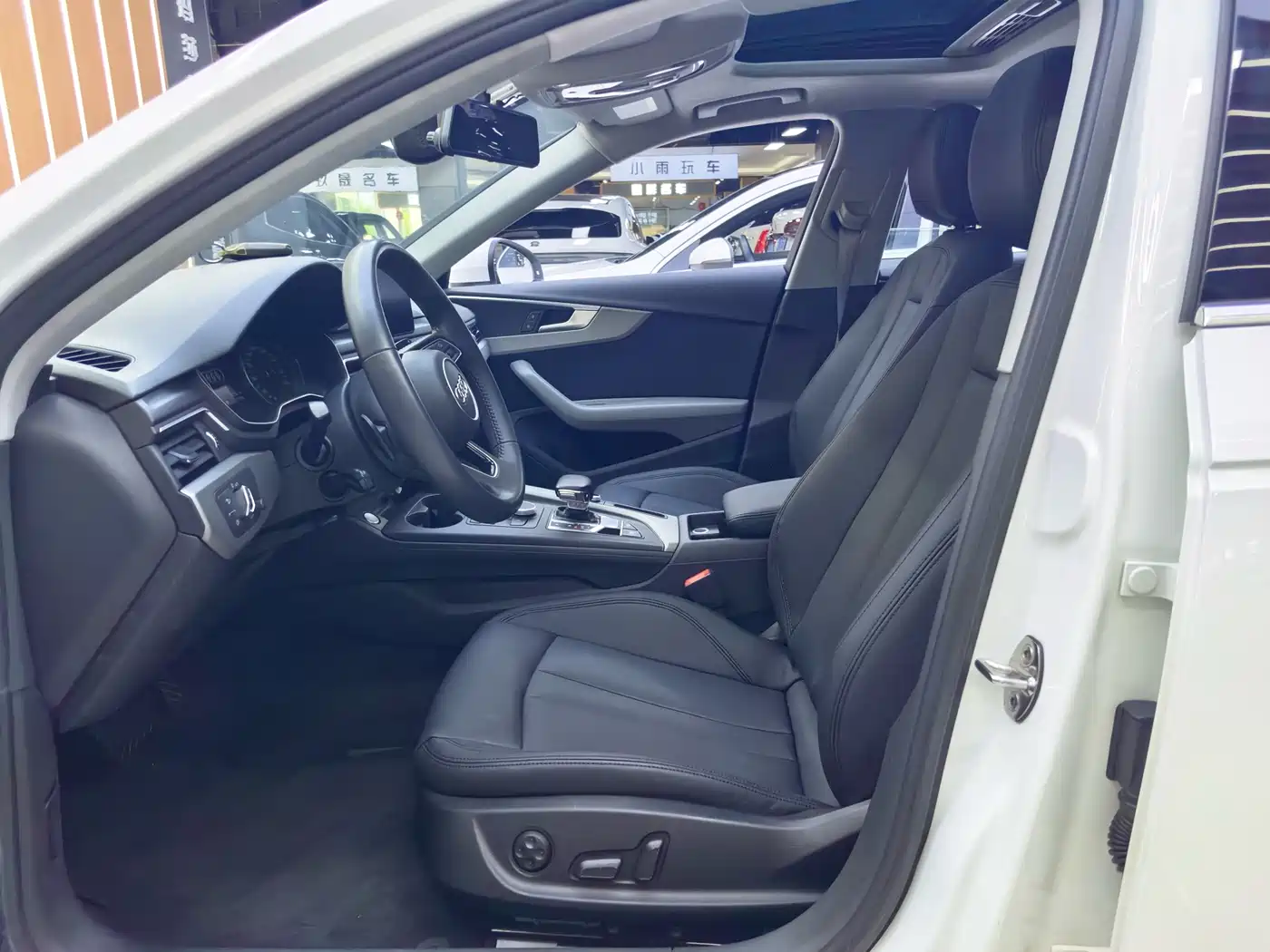 Audi A4L 2018 30th Anniversary 40 TFSI Progressive фото 9
