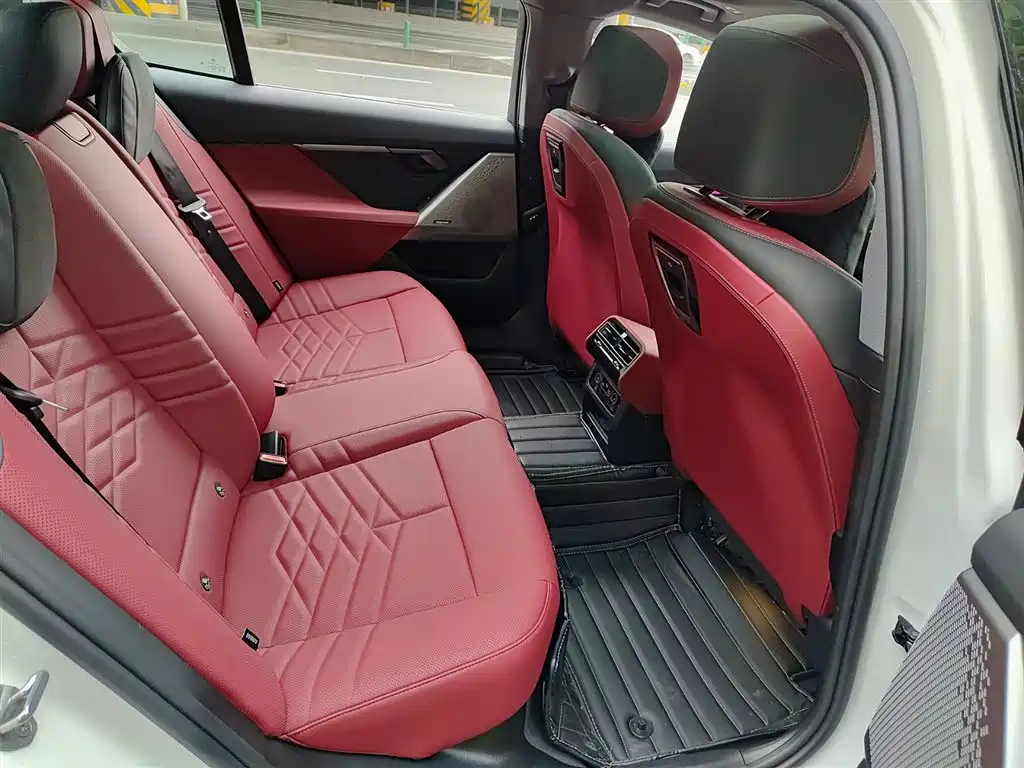 BMW i5 2025 eDrive 40L M Sport Package фото 11
