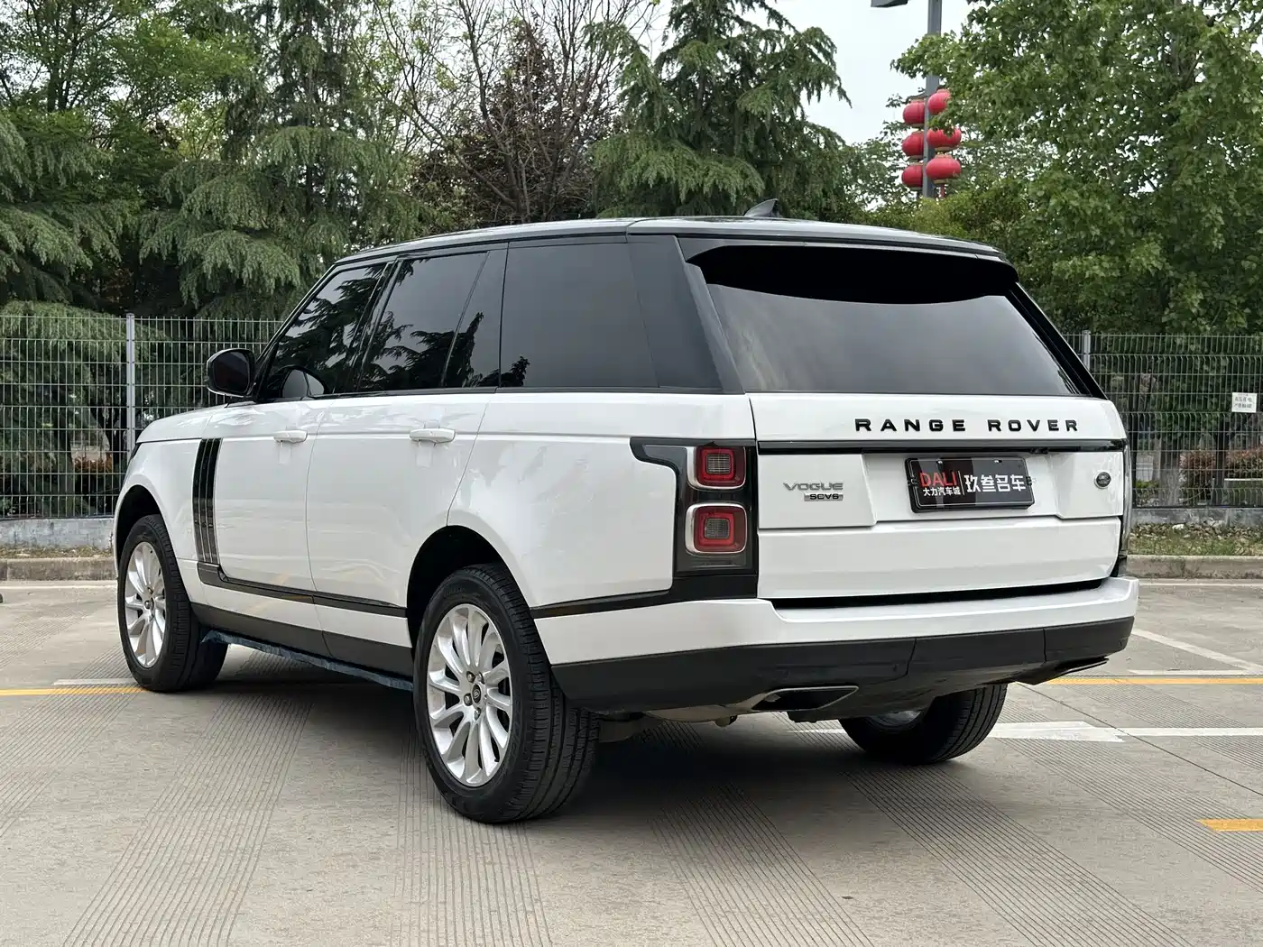 LAND ROVER RANGE ROVER