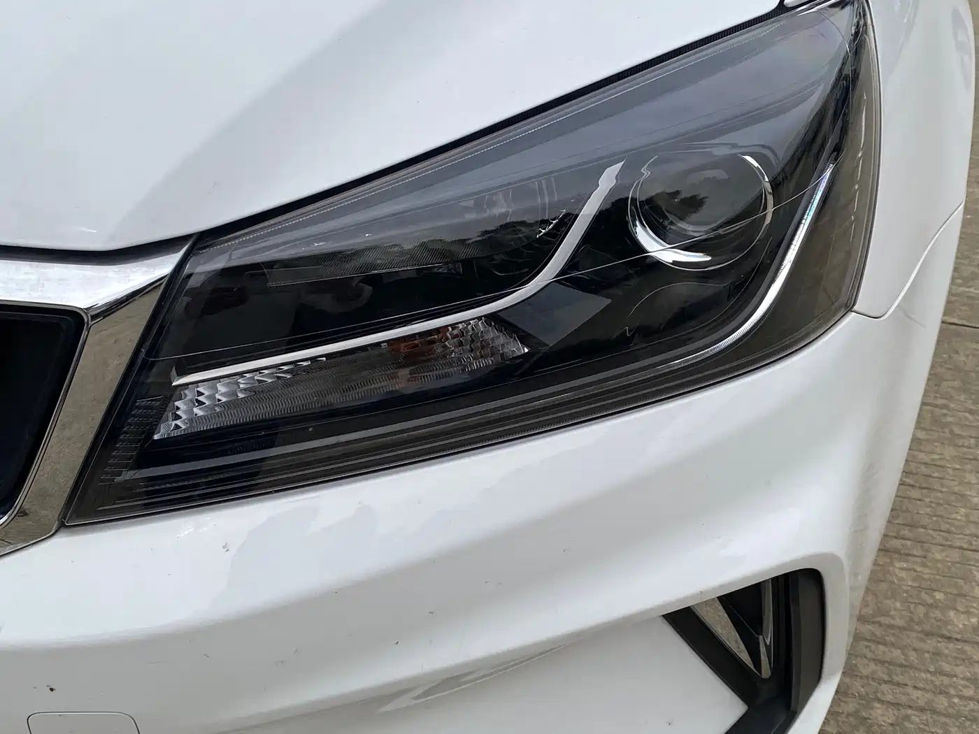 GEELY AUTOMOBILE EMGRAND