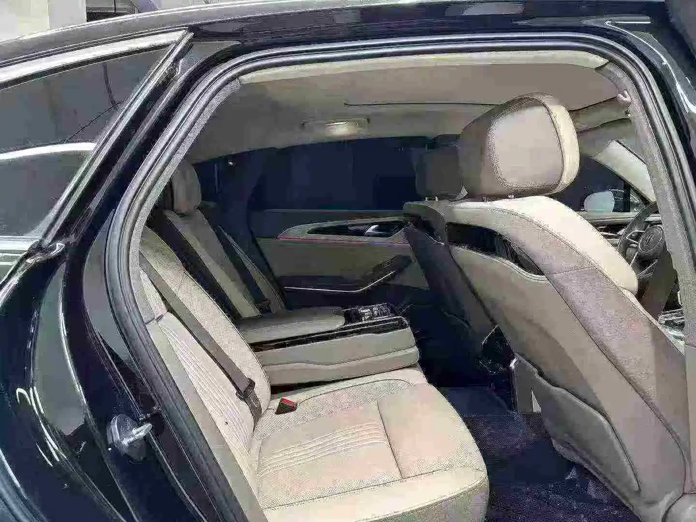 Hongqi H9 2021 2020 2.0T Smart Connection Qi Xiang Edition