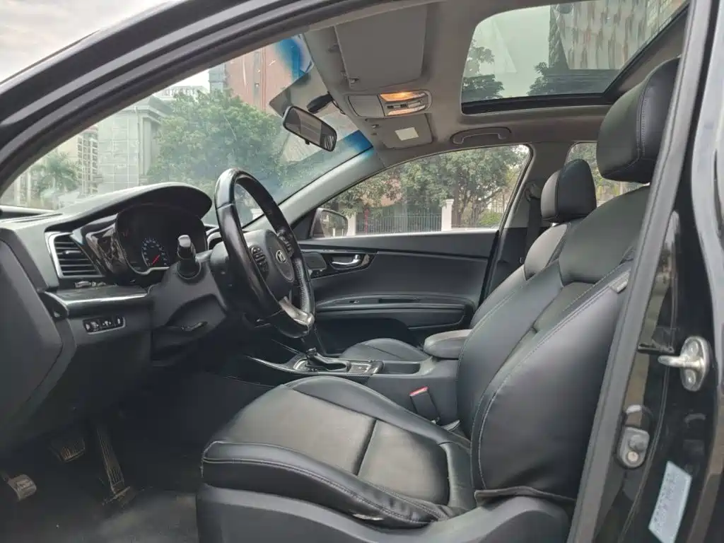 Фото 4 - Kia K4
