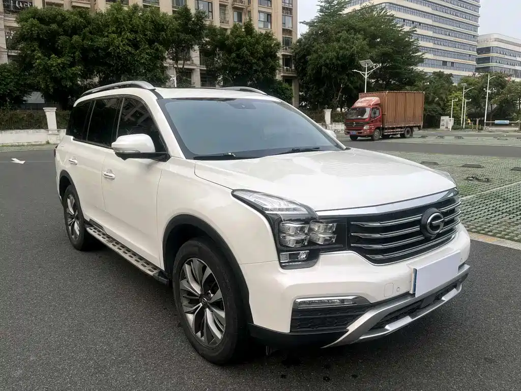 GAC Trumpchi Trumpchi GS8 2017 2017 320T 2WD Luxury Smart Connect (7-seater)