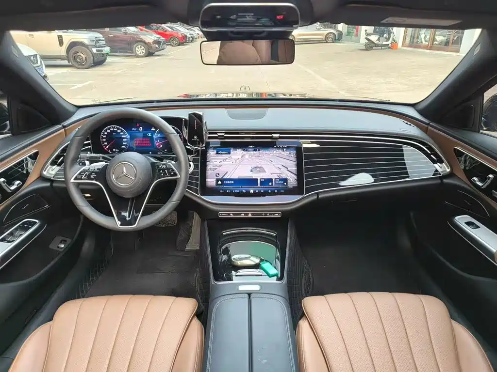 Mercedes-Benz E-Class 2024 Facelift E 260 L фото 5