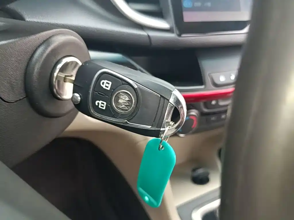 Фото 9 - Buick Excelle