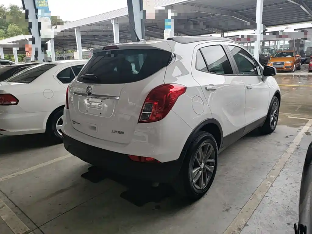 Фото 7 - Buick Encore