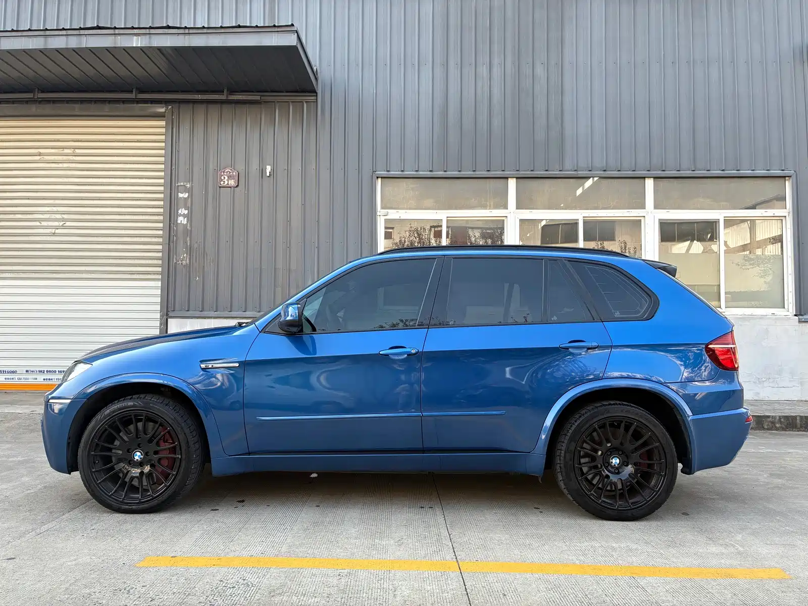 Фото 3 - BMW X5 M