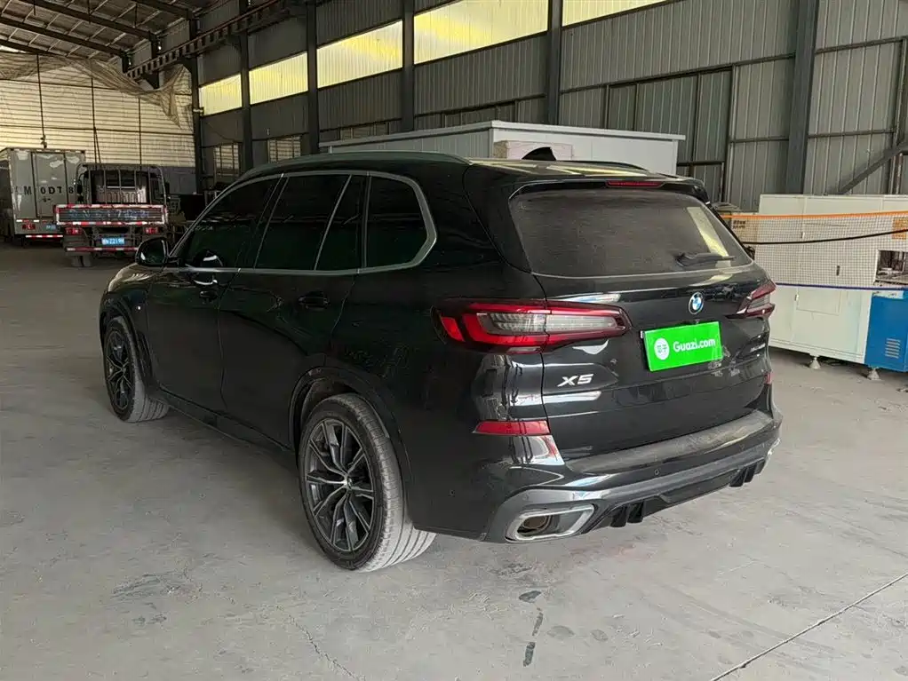BMW X5 (IMPORTED)