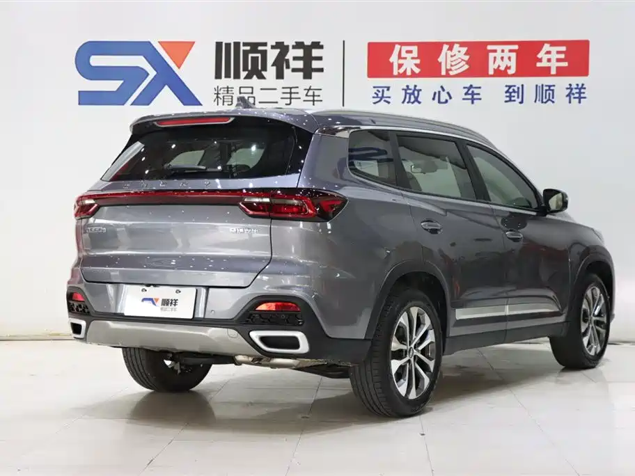 CHERY TIGGO 8