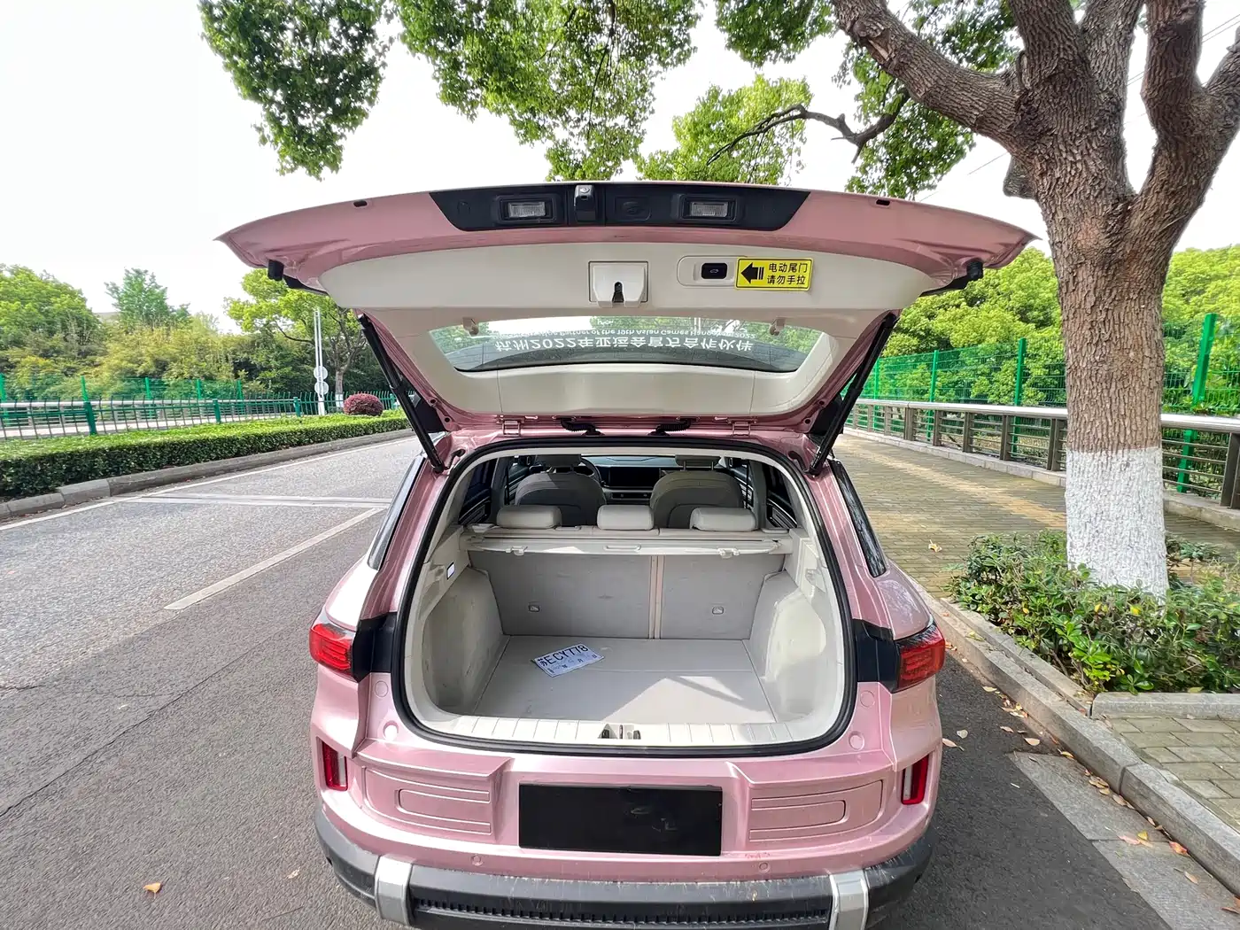 GEELY AUTOMOBILE GEELY ICON