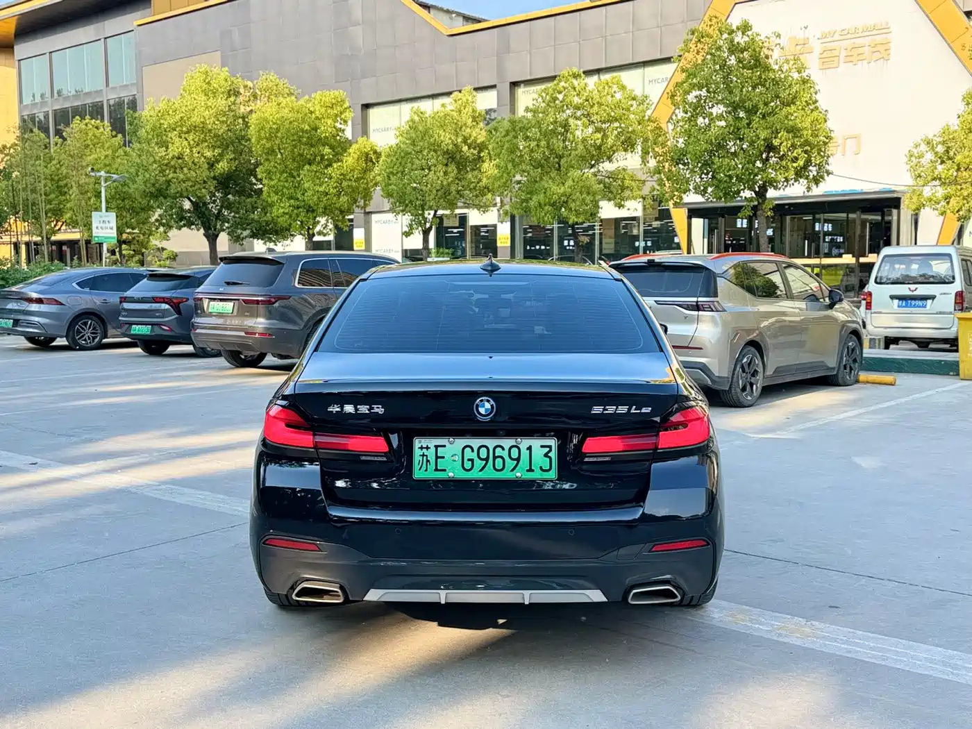 BMW 5 Series New Energy 2022 Facelift 535Le M Sport Package фото 11