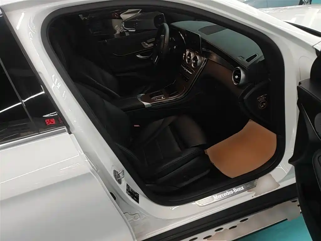 Mercedes-Benz GLC 2020 GLC 300 L 4MATIC Dynamic фото 25
