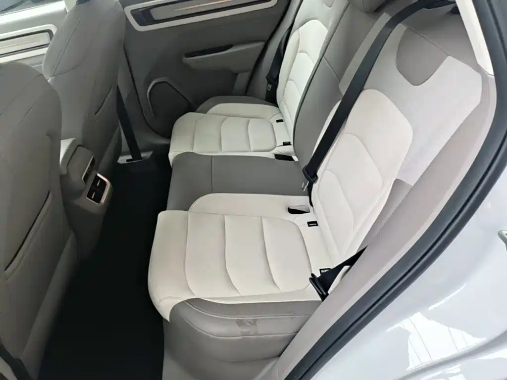 Geely ICON 2025 2026 Chocolate 1.5TD Pure Edition