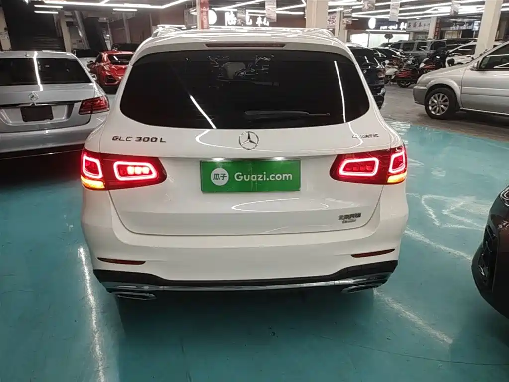 Mercedes-Benz GLC 2020 GLC 300 L 4MATIC Dynamic фото 6