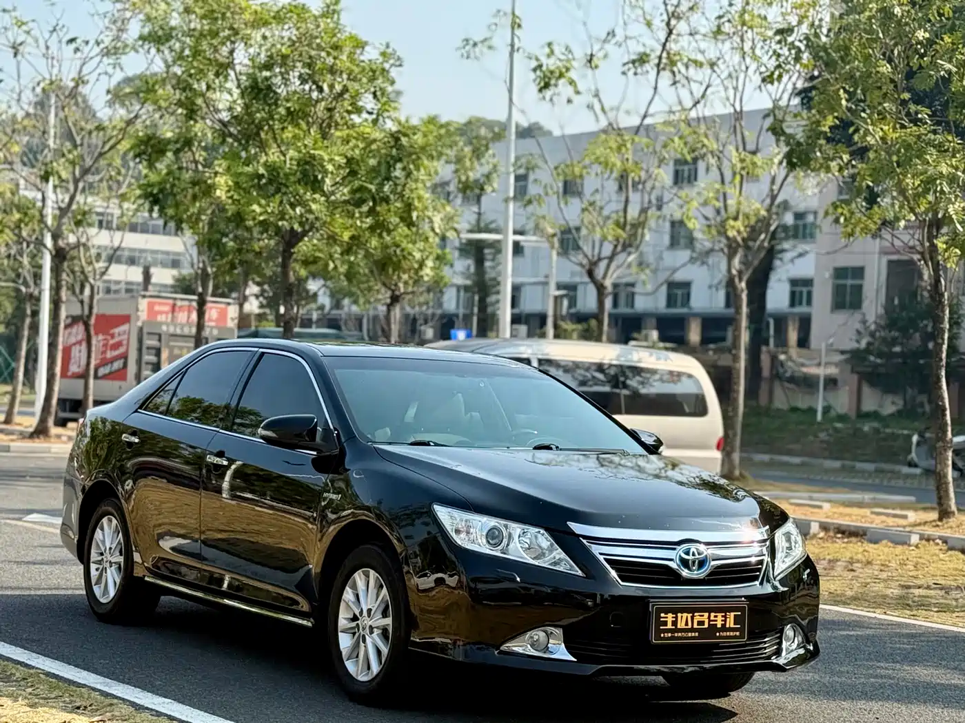 Toyota Camry 2012 ZunRui 2.5HG Luxury Edition фото 3