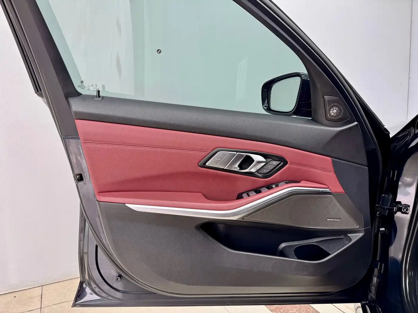 Фото 8 - BMW 3 Series