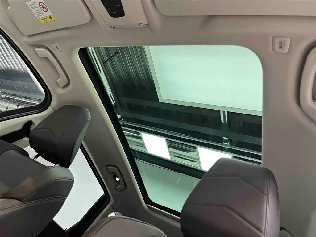 BMW X1 2023 sDrive20Li X Design Package фото 9