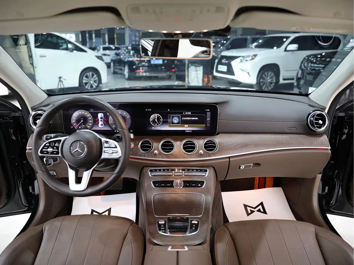 Mercedes-Benz E-Class 2019 E 300 L Luxury фото 12