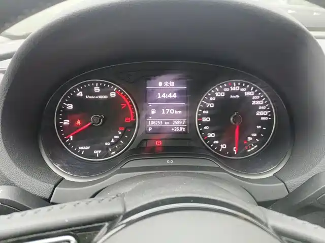 Audi A3 2019 Sportback 35 TFSI Fashion China VI — фото 4