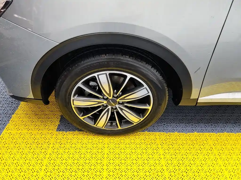 Фото 23 - Haval H6