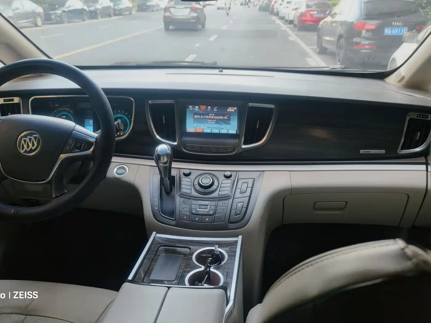 Buick GL8 2011 3.0L XT Luxury Business Flagship фото 8