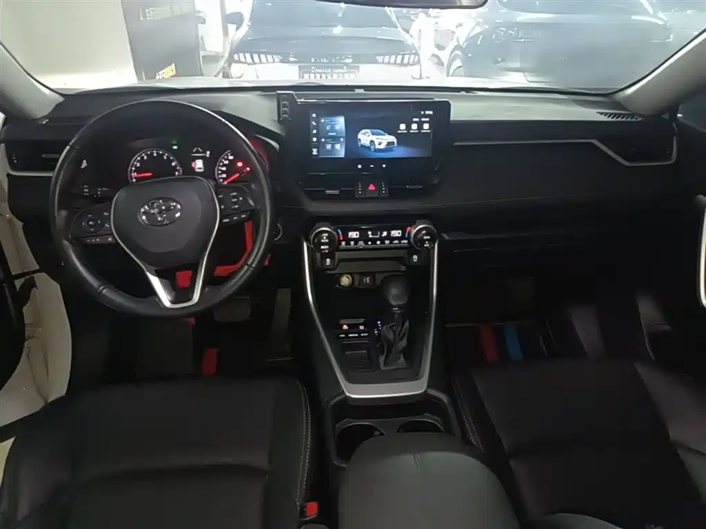 Toyota Wildlander 2023 2.0L CVT FWD Urban фото 10