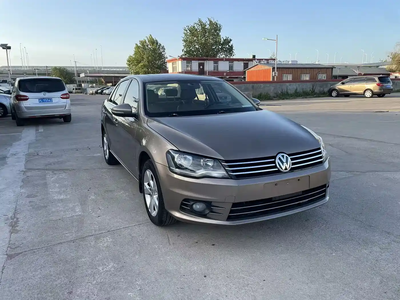 Volkswagen Bora 2013 1.6L Automatic Luxury Model