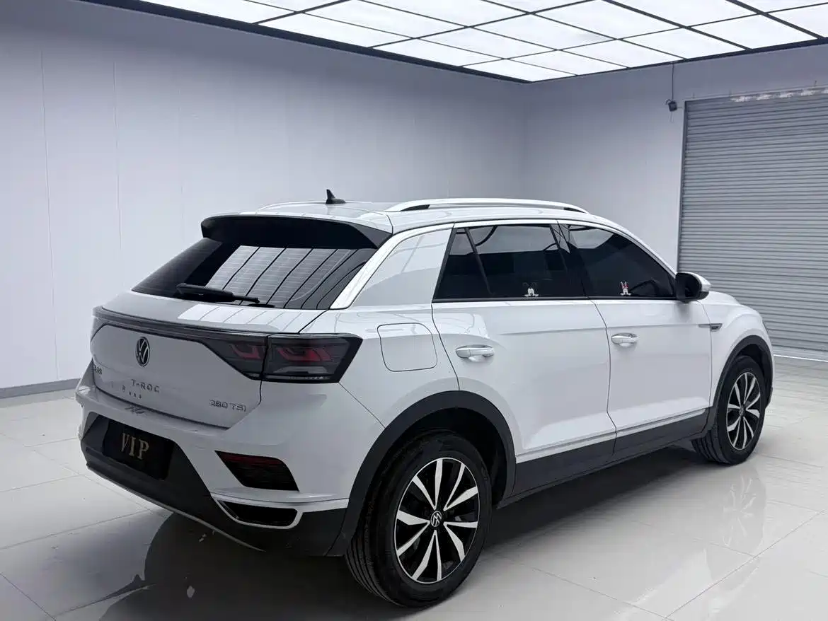 VOLKSWAGEN T ROC EXPLORING SONGS