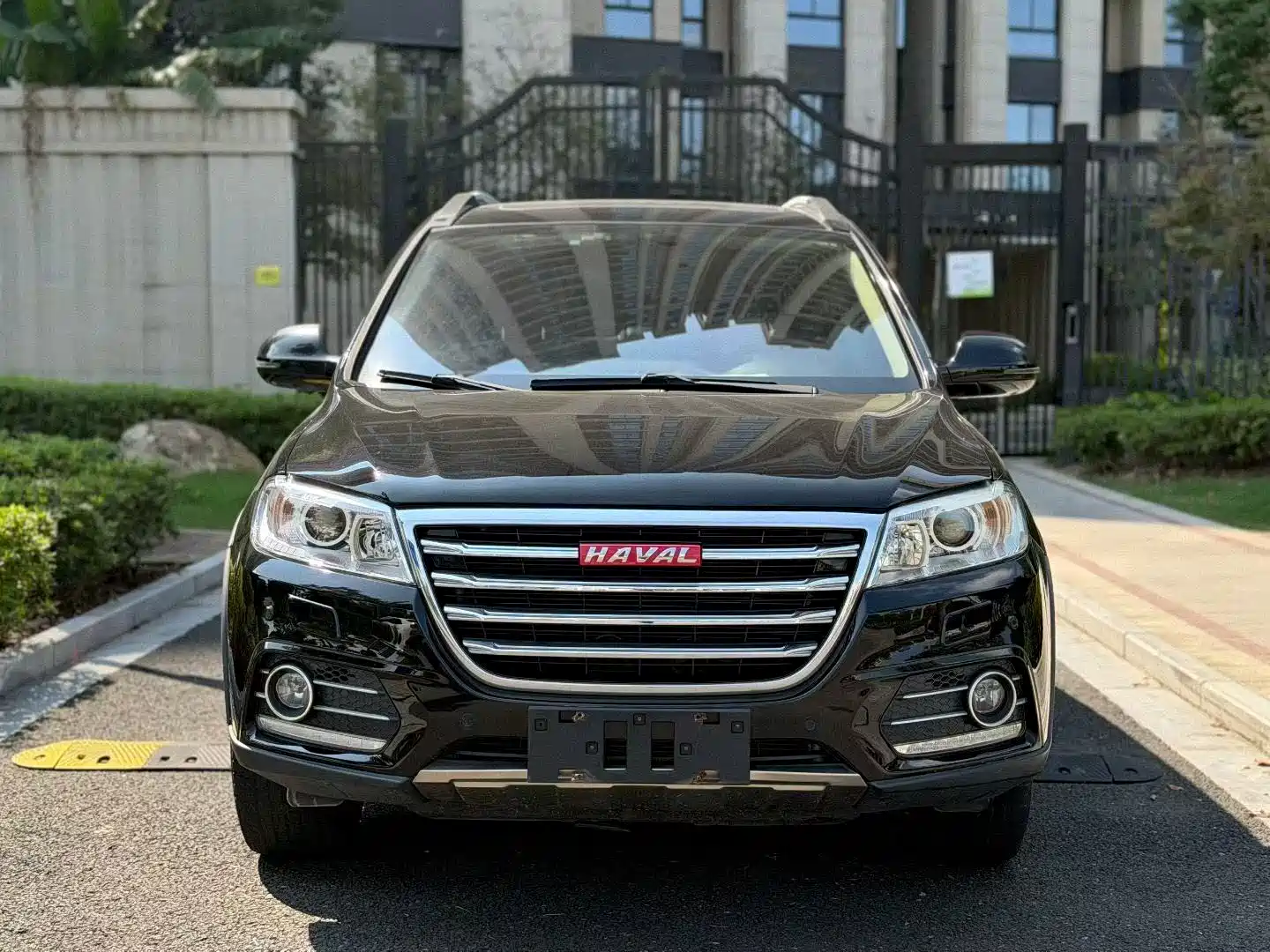 Фото 2 - Haval H6