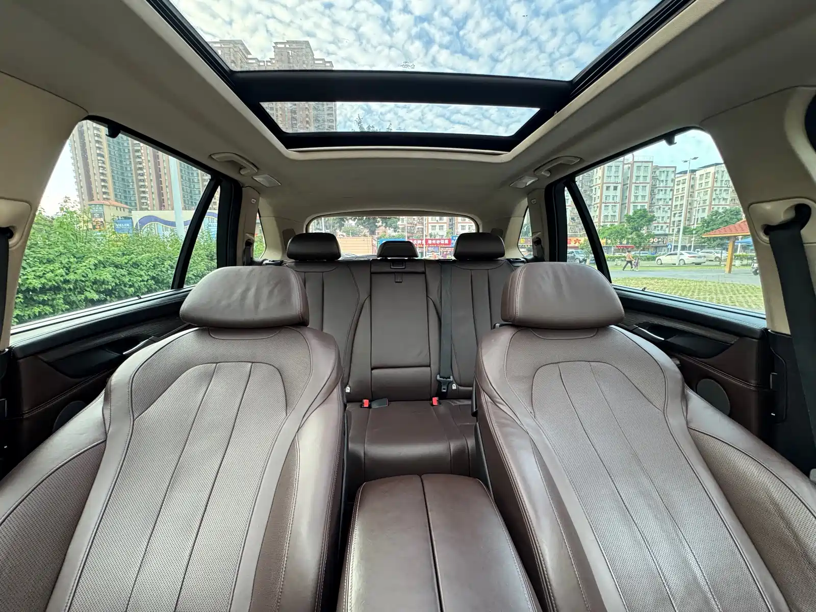 Photo 14 - BMW X5 (Import)