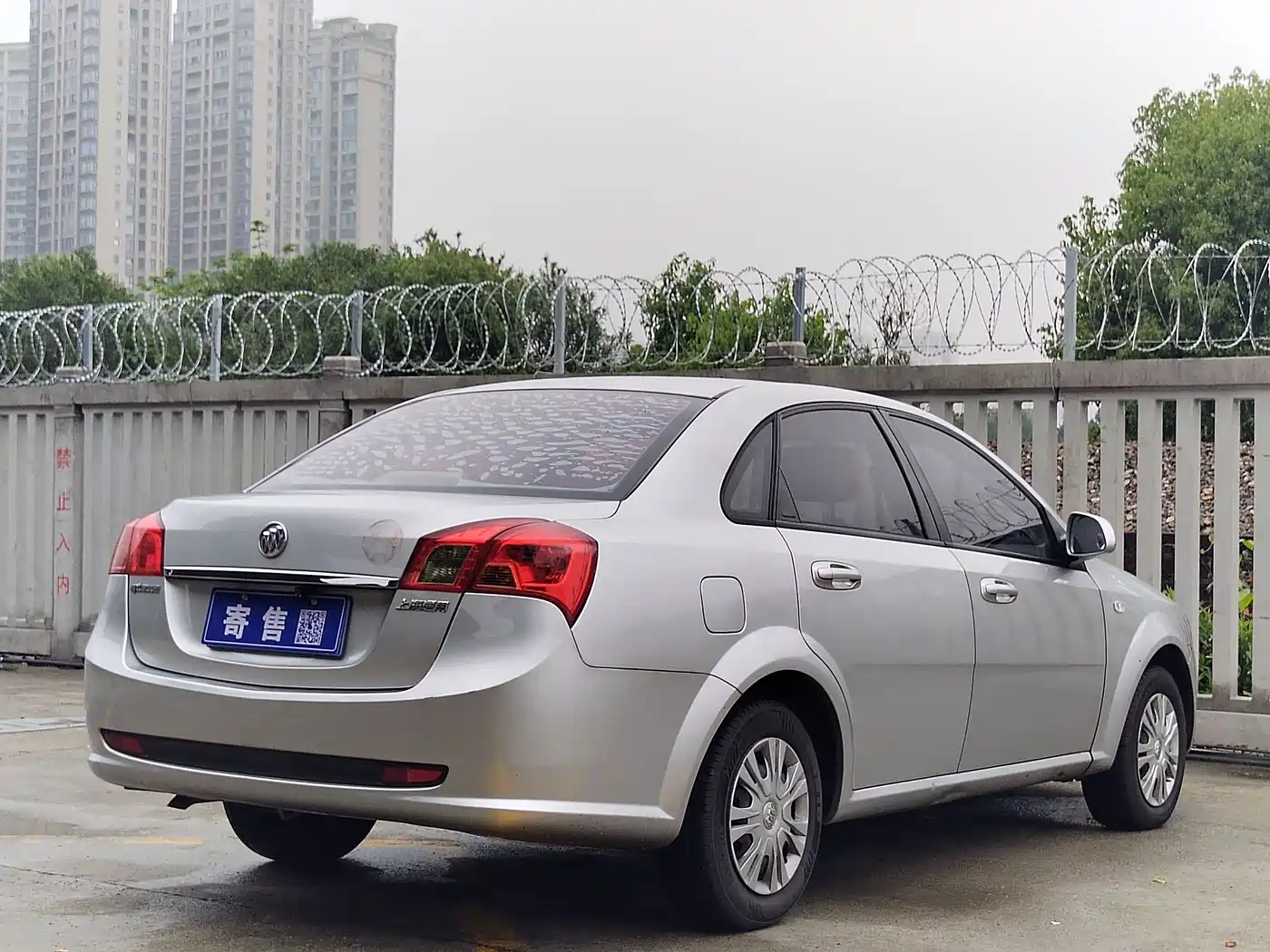 Buick Excelle 2013 1.5L Automatic Classic фото 4