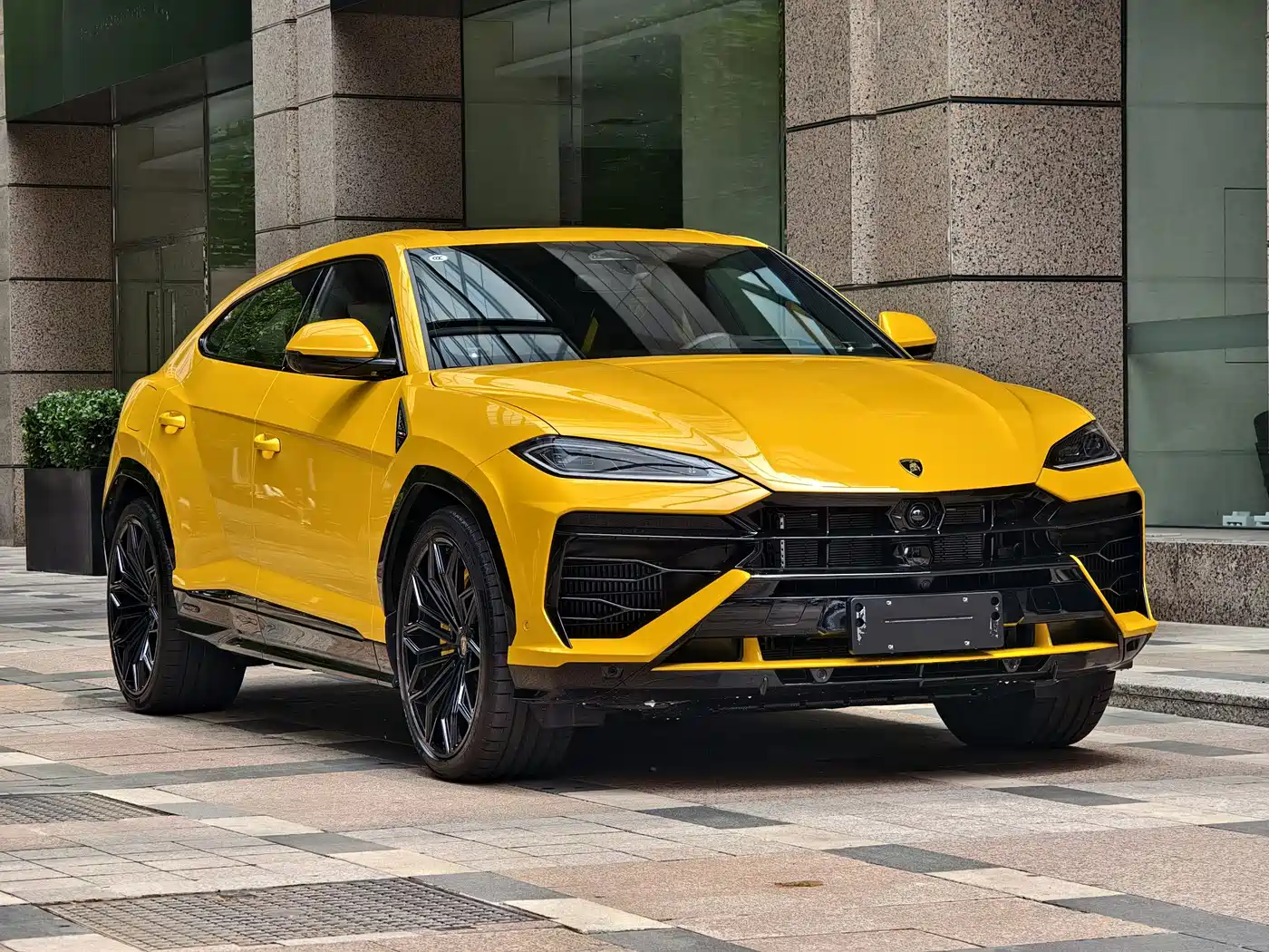 Lamborghini Urus SE 2026 2025 4.0T Standard Edition
