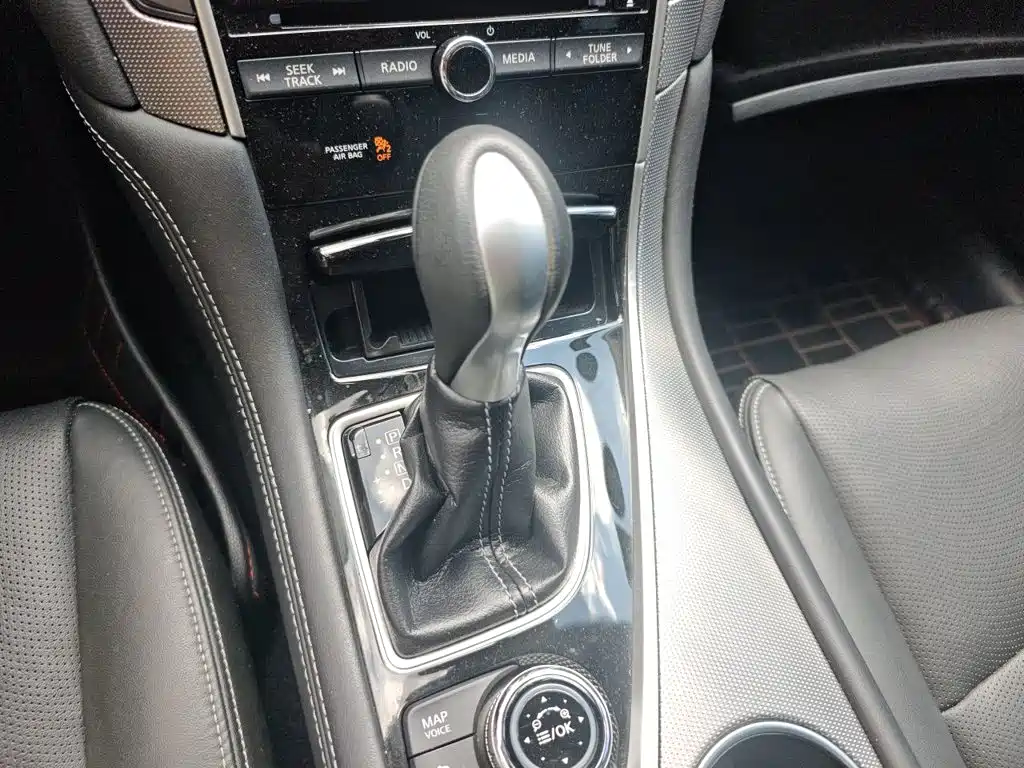 Infiniti Q50L 2017 2016 Model 2.0T Comfort Edition