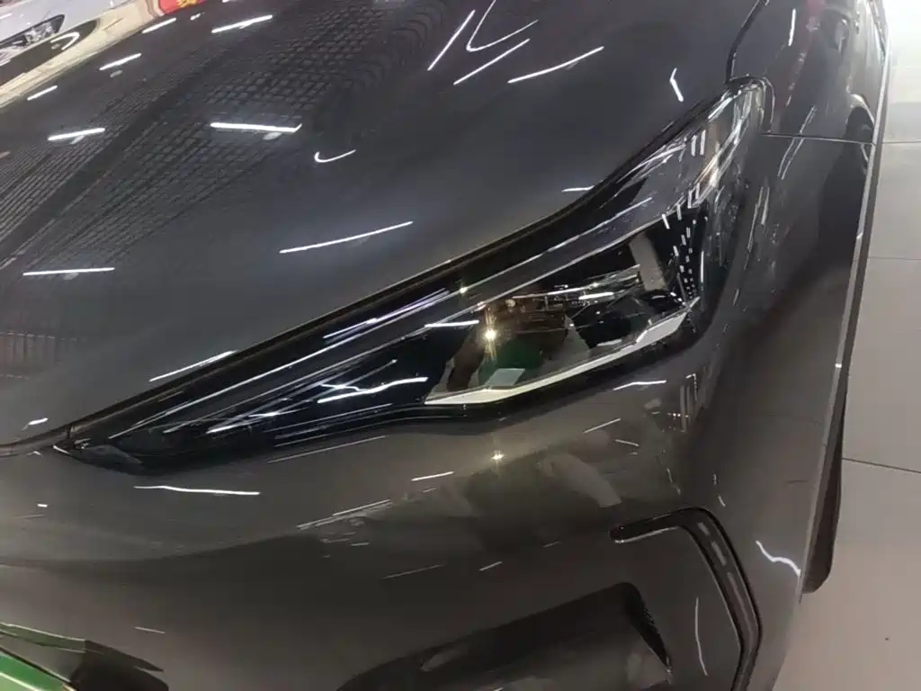 Фото 24 - Geely Galaxy Galaxy E5