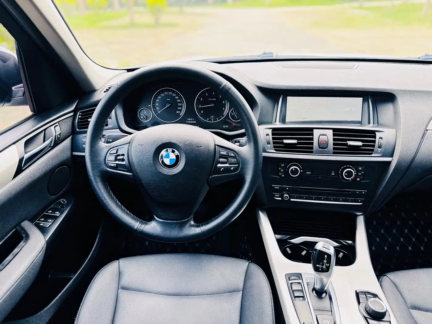 BMW X3 (Import) 2016 sDrive20i фото 16