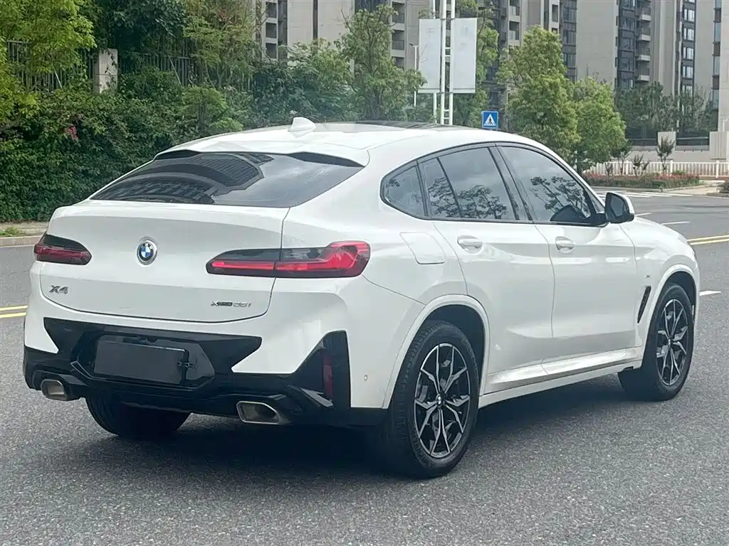 BMW X4 2022 xDrive 25i M Sport Package фото 7