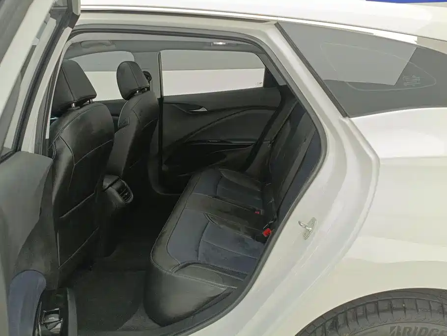 Buick Velite 6 2024 2024 Model 430km Premium Edition
