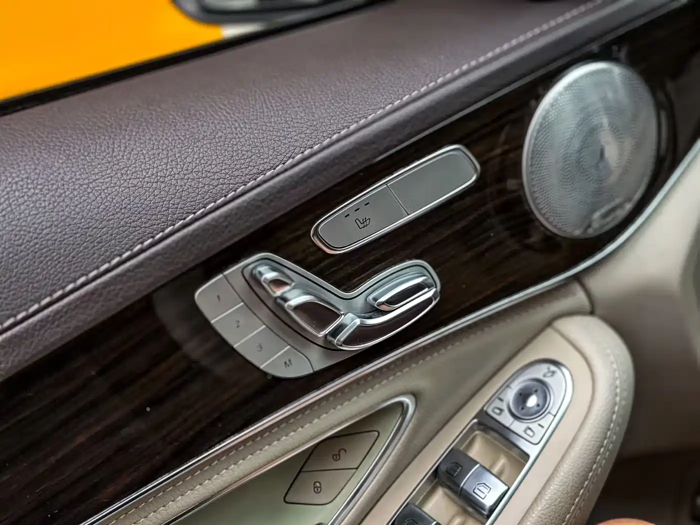 Mercedes-Benz C-Class 2015 C 300 L Sport фото 7