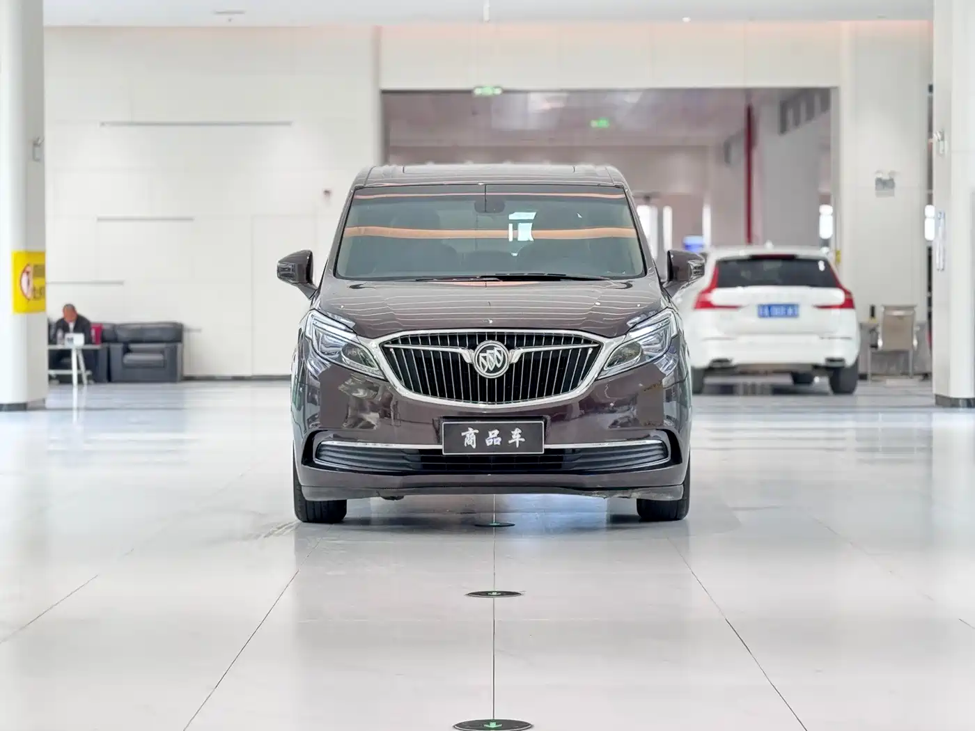 Buick GL8 2017 ES 28T Luxury China V фото 2