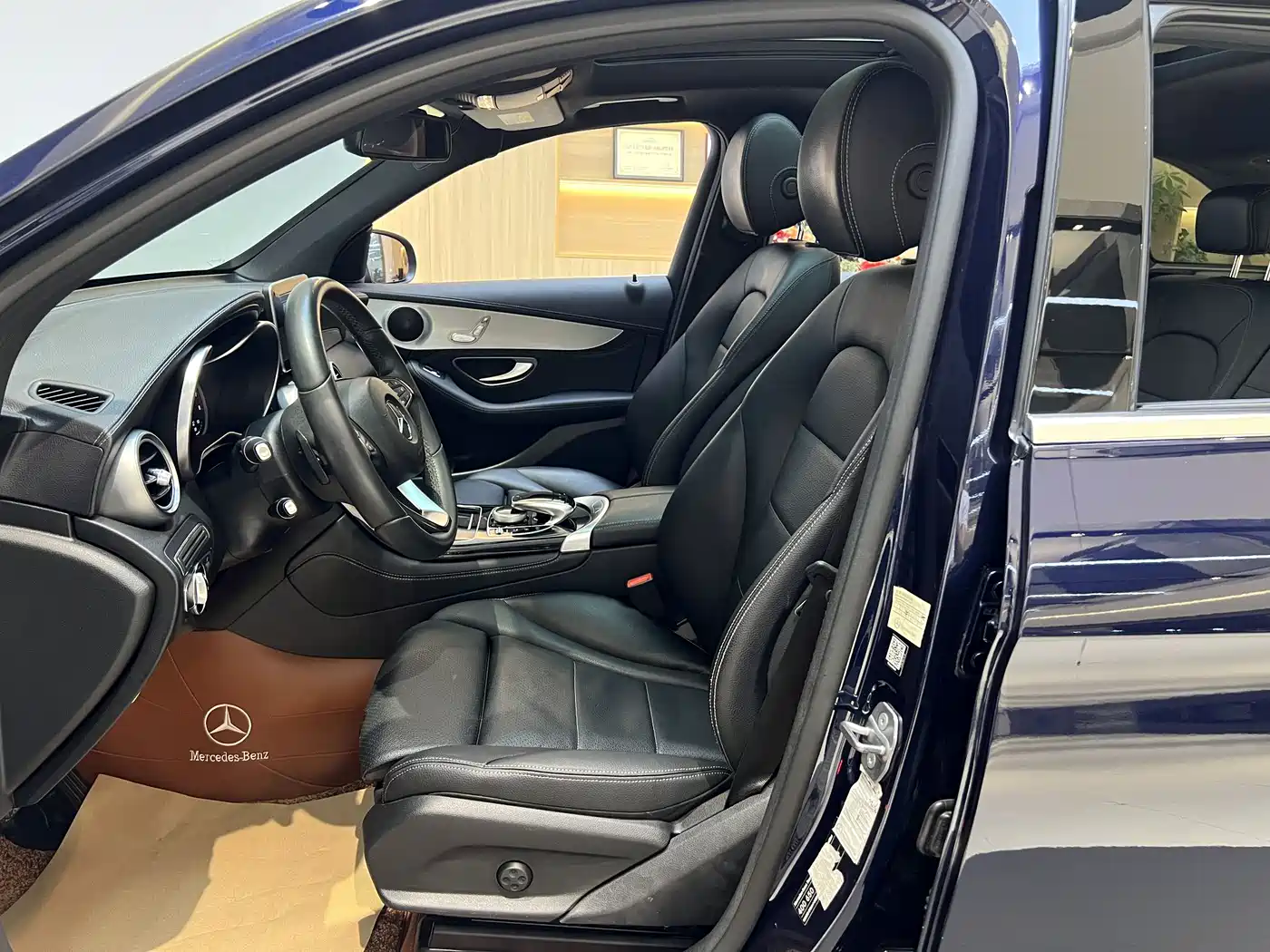 Mercedes-Benz GLC 2016 GLC 200 4MATIC фото 8