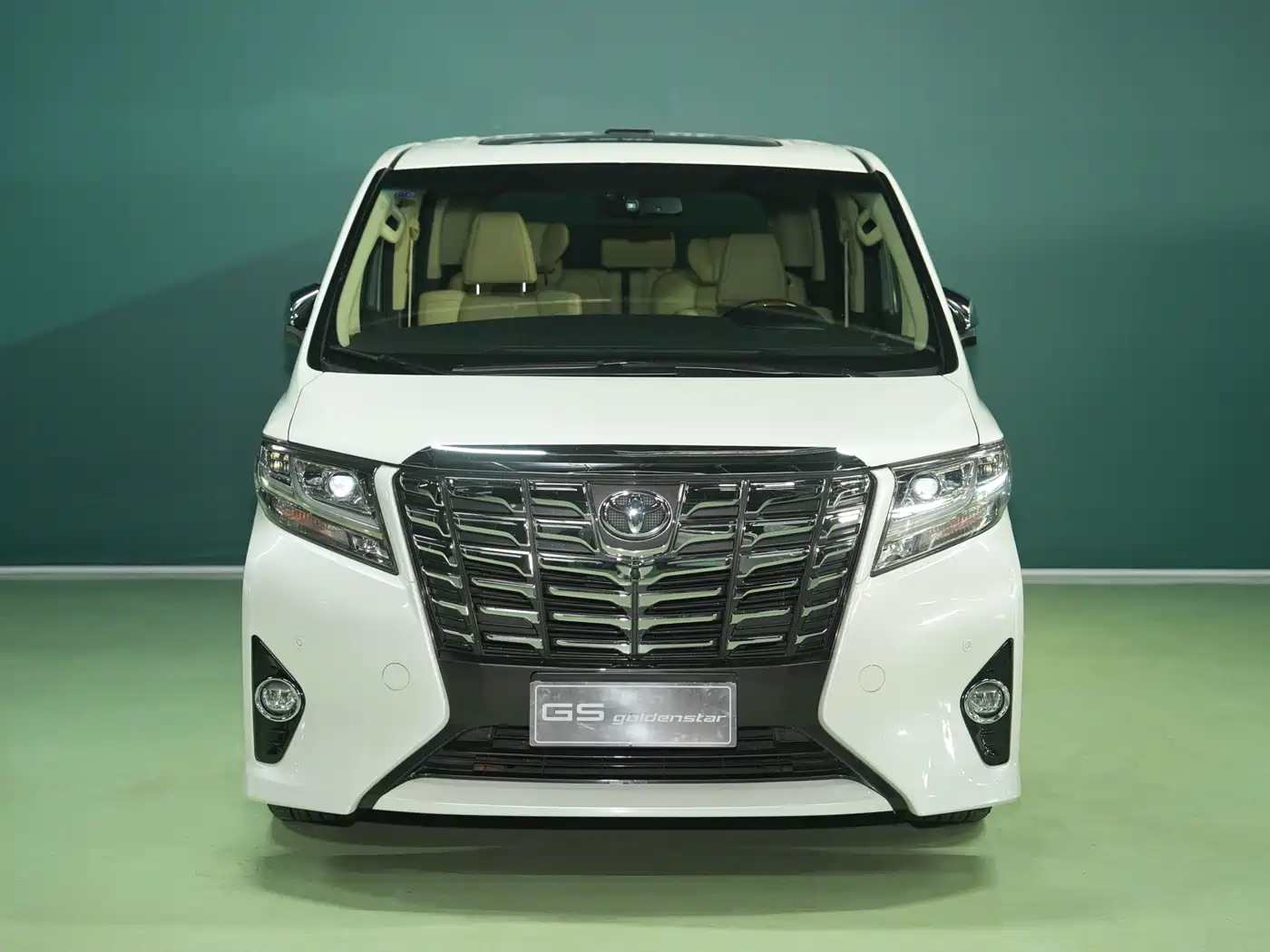 Toyota Alphard 2018 3.5L Premium фото 2