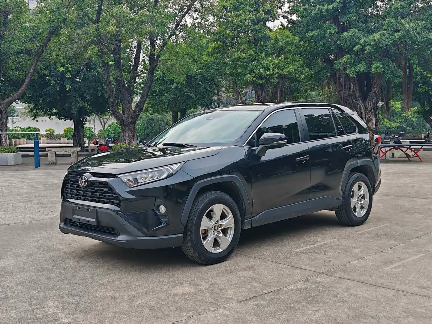 Toyota RAV4 Rongfang 2022 2.0L CVT 2WD Urban Edition фото 14