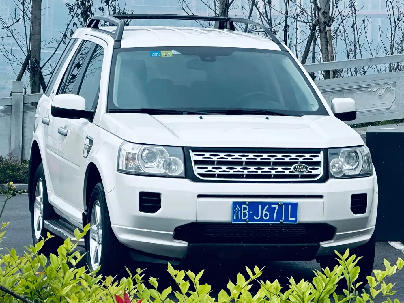 Land Rover Freelander 2 2010 2.2 TD4 Automatic SE Diesel фото 2