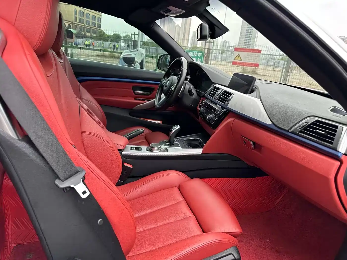 BMW 4 Series 2019 425i Convertible M Sport Package фото 7