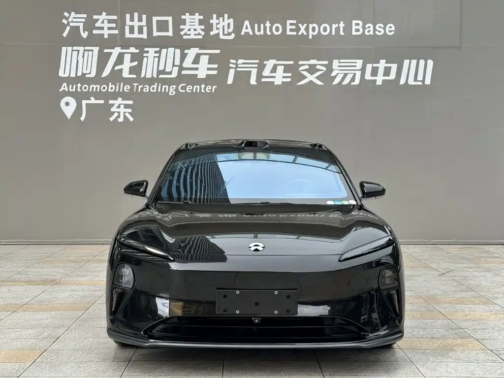 Фото 2 - NIO ET5
