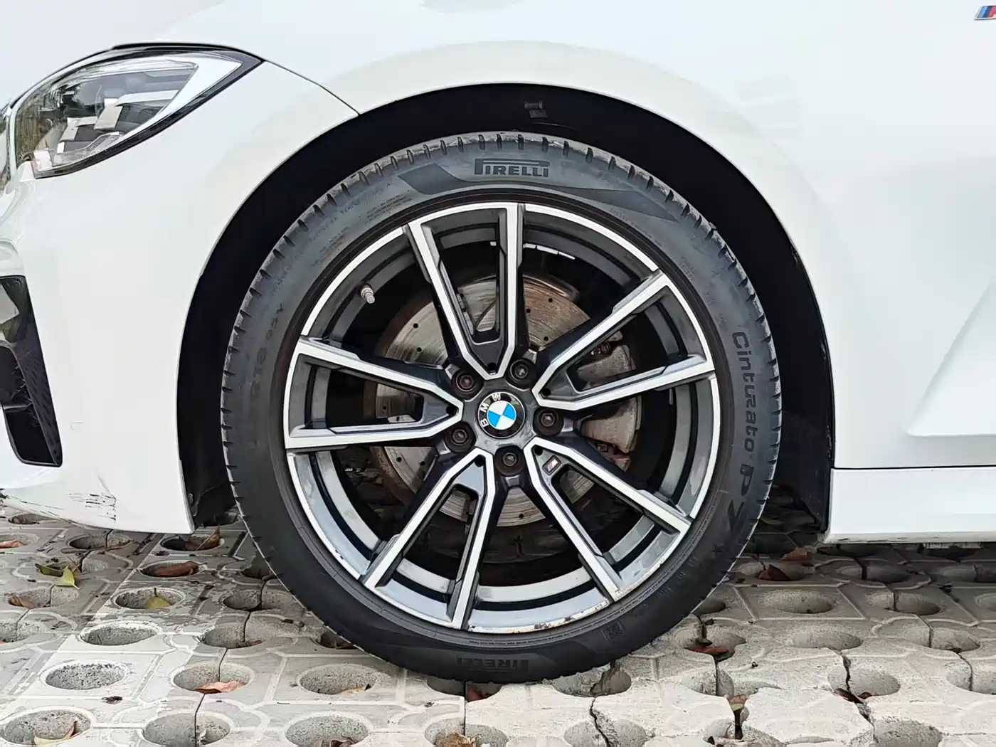 BMW 3 Series 2021 320Li M Sport Package фото 4