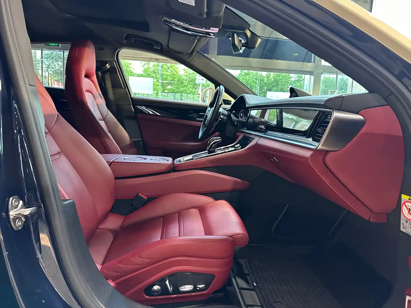 Porsche Panamera 2019 Panamera 2.9T фото 16